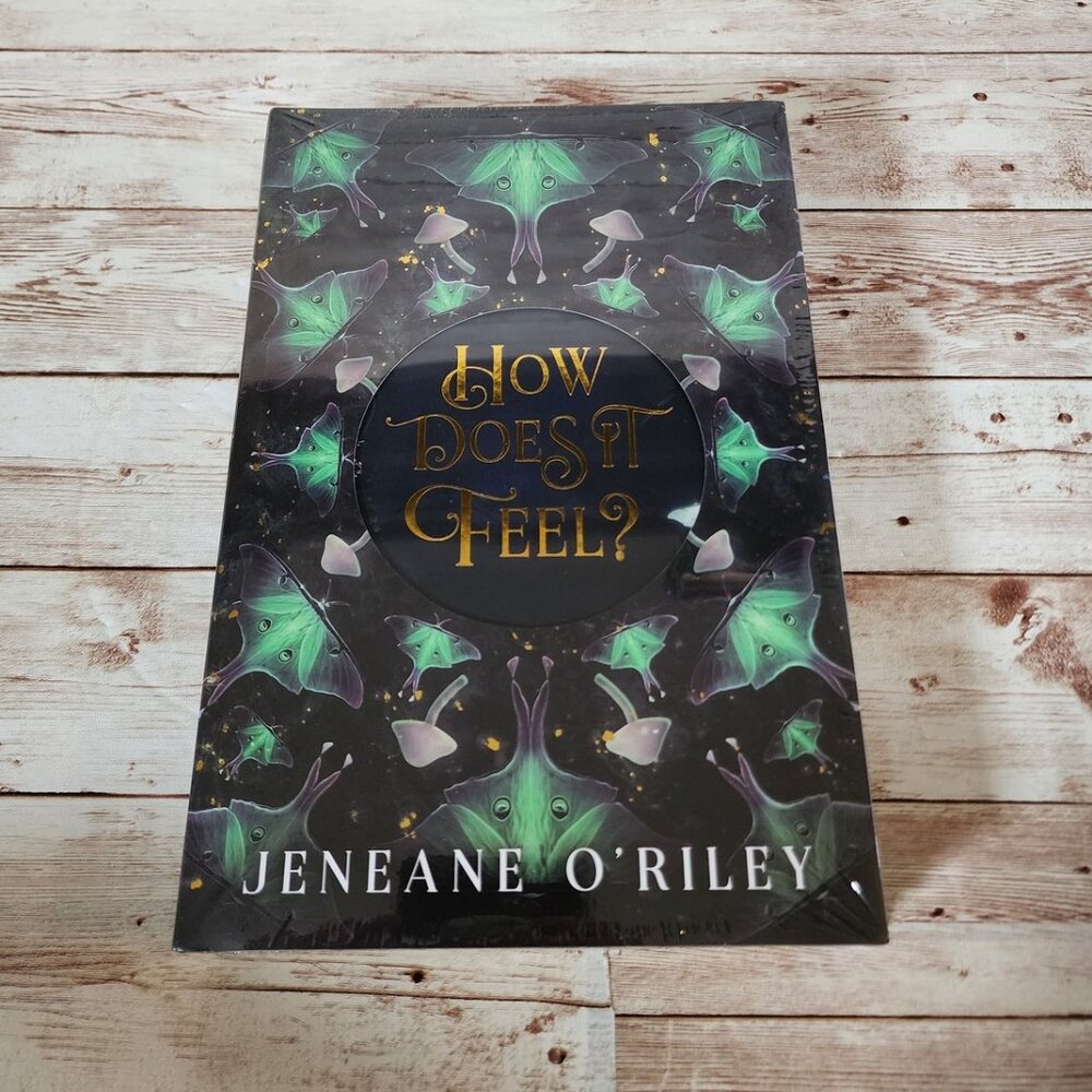 Bookish Box Exclusive Edition How Does It Feel? Sealed Sprayed Edges Romantasy